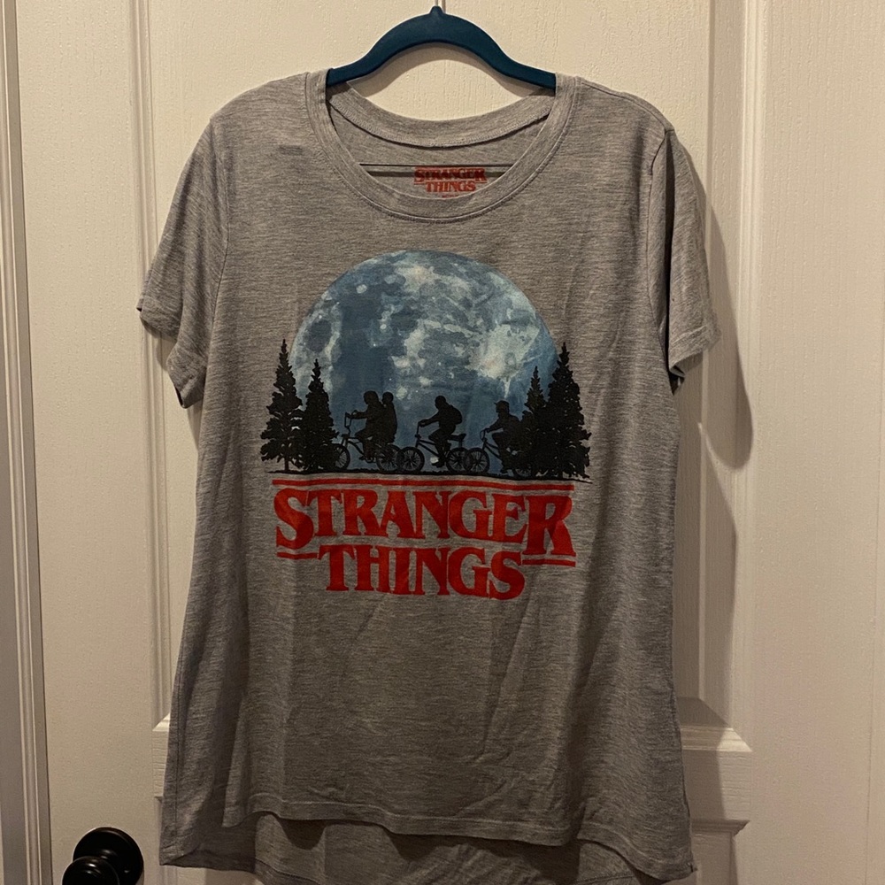 Stranger Things comfy oversized t-shirt